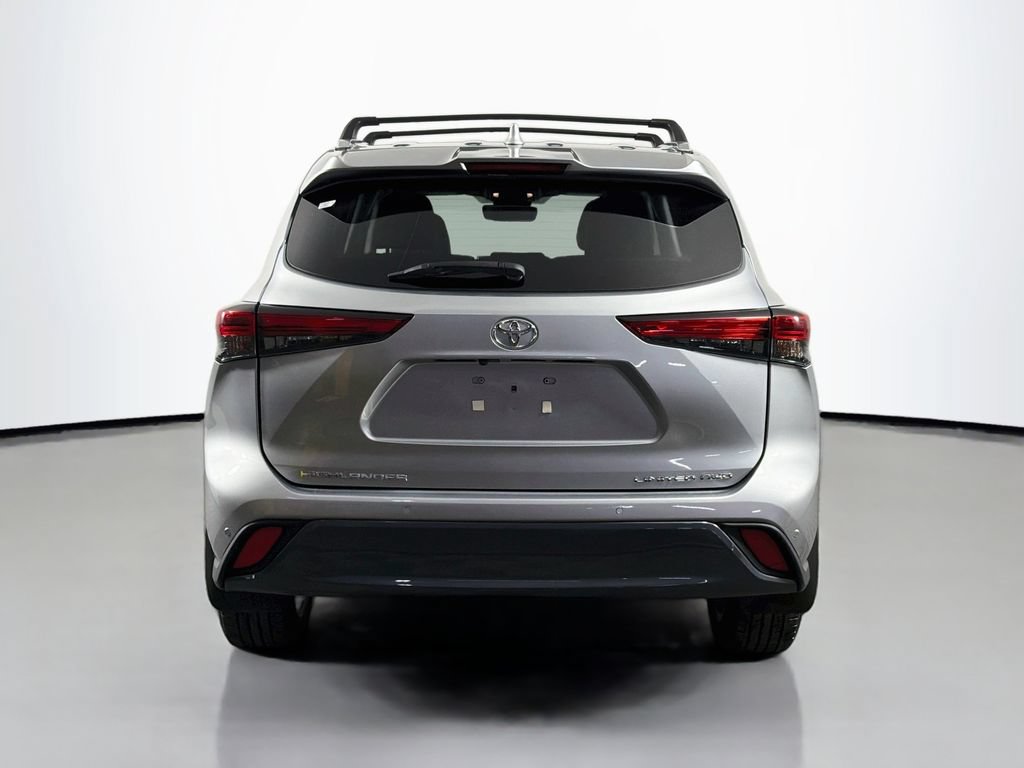Used 2023 Toyota Highlander Limited AWD/4WD image 6