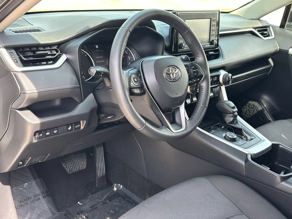 Used 2022 Toyota RAV4 XLE w/ Convenience Package AWD/4WD image 20