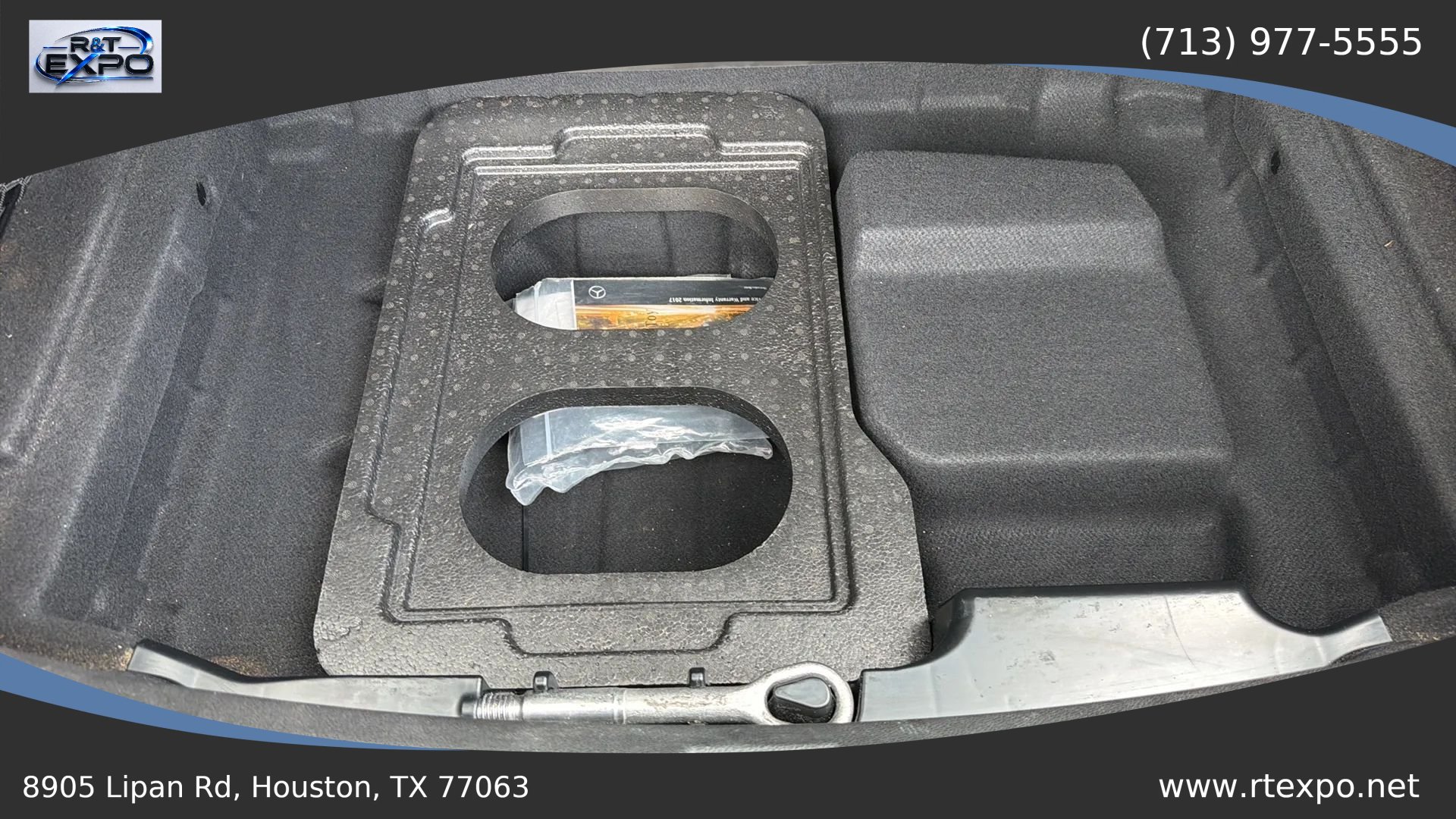 Used 2017 Mercedes-Benz E 300 image 28