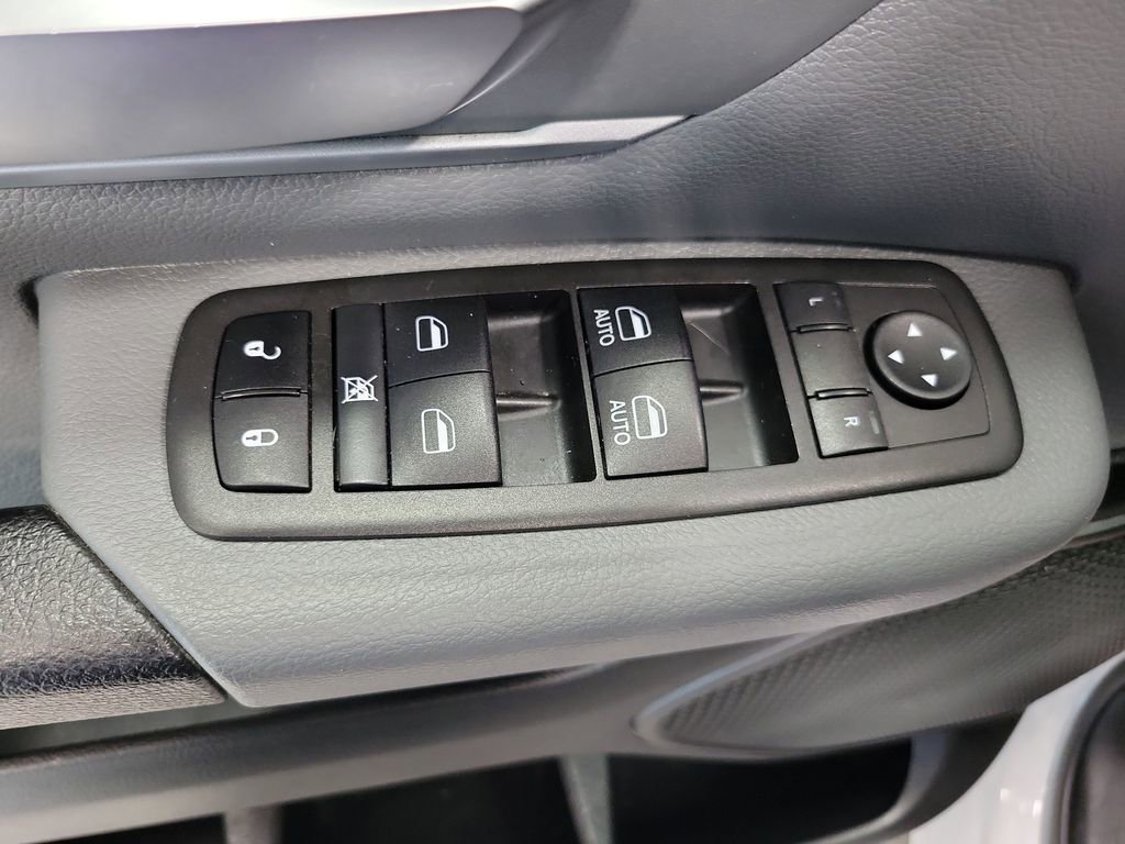 Used 2022 RAM 1500 Big Horn AWD/4WD image 28