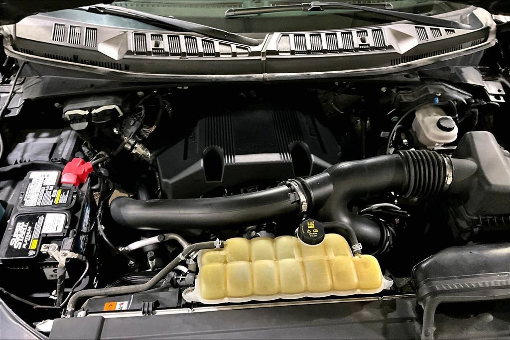 Used 2019 Ford F150 XLT w/ Equipment Group 302A Luxury AWD/4WD image 27