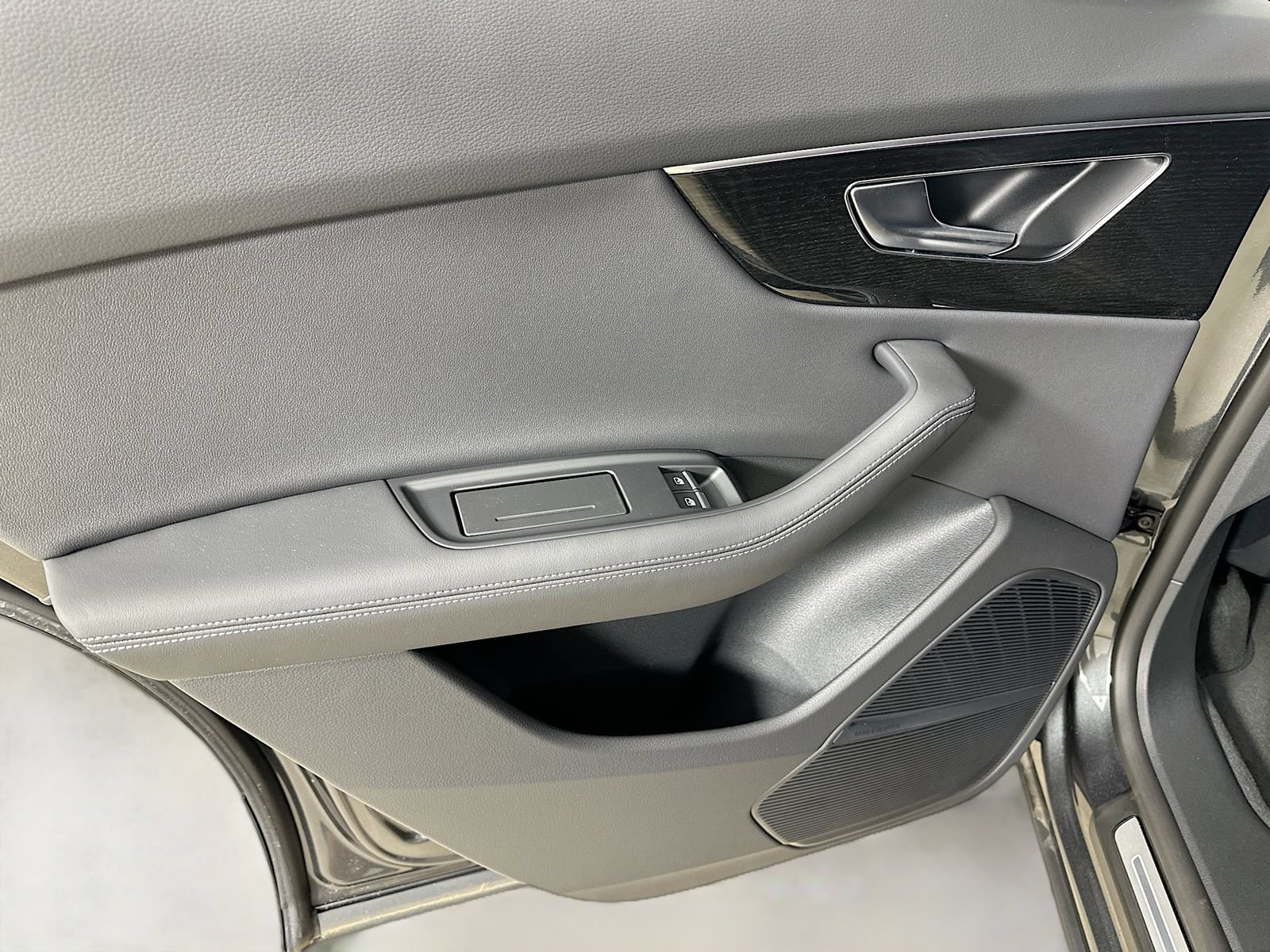 New 2026 Audi Q8 Premium Plus AWD/4WD image 34