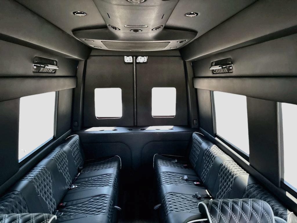 Used 2022 Mercedes-Benz Sprinter 3500 image 21
