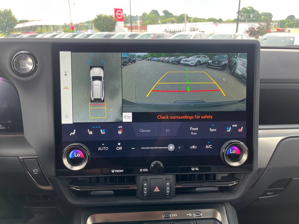 Used 2024 Lexus GX 550 w/ Accessory Package (2T) AWD/4WD image 20
