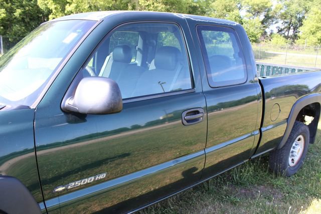 Used 2002 Chevrolet Silverado 2500 4x4 Extended Cab image 14