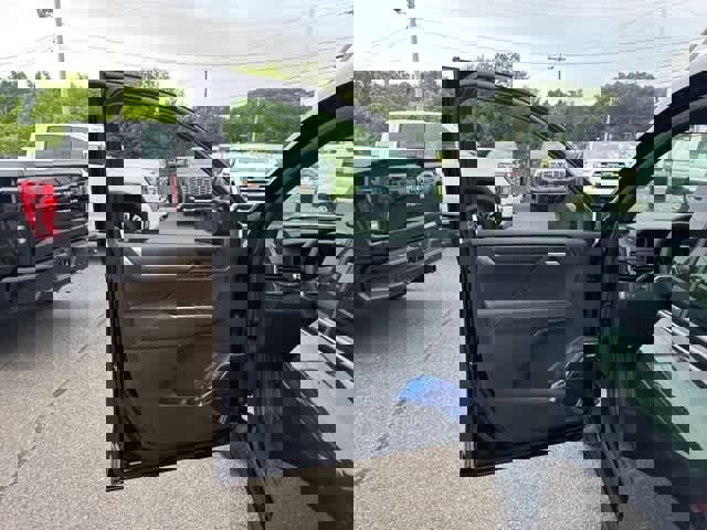 New 2026 GMC Acadia Elevation w/ Black Edition image 18