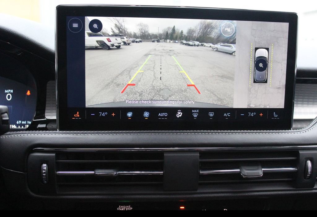 Used 2023 Lincoln Corsair AWD w/ Equipment Group 101A image 13