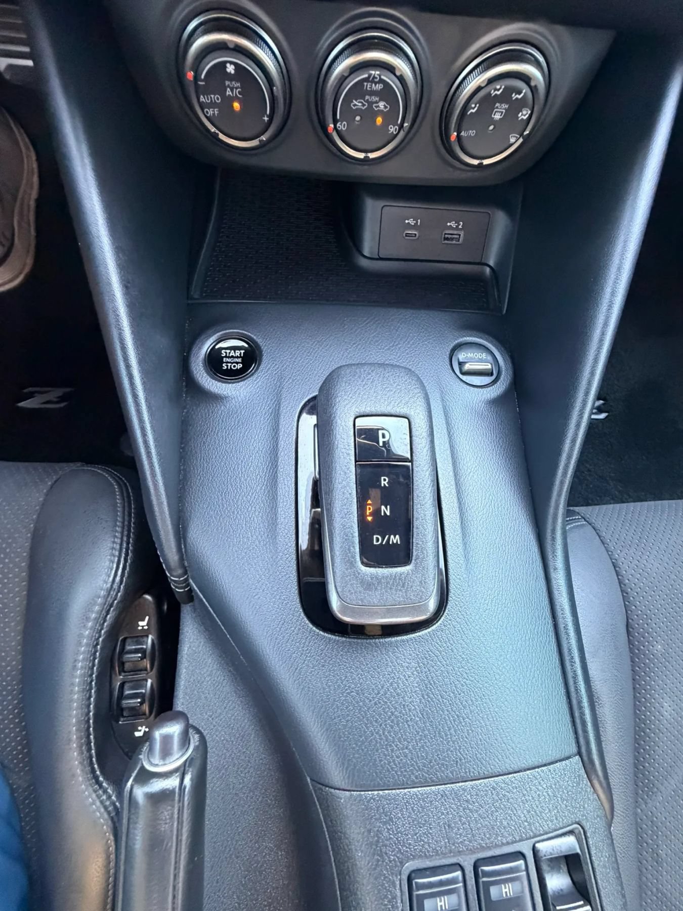 Used 2023 Nissan Z w/ Floor Mat Package (L93) RWD image 32