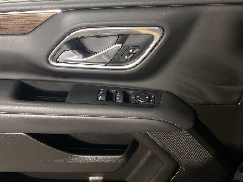 Certified 2023 GMC Yukon SLE w/ Max Trailering Package AWD/4WD image 13