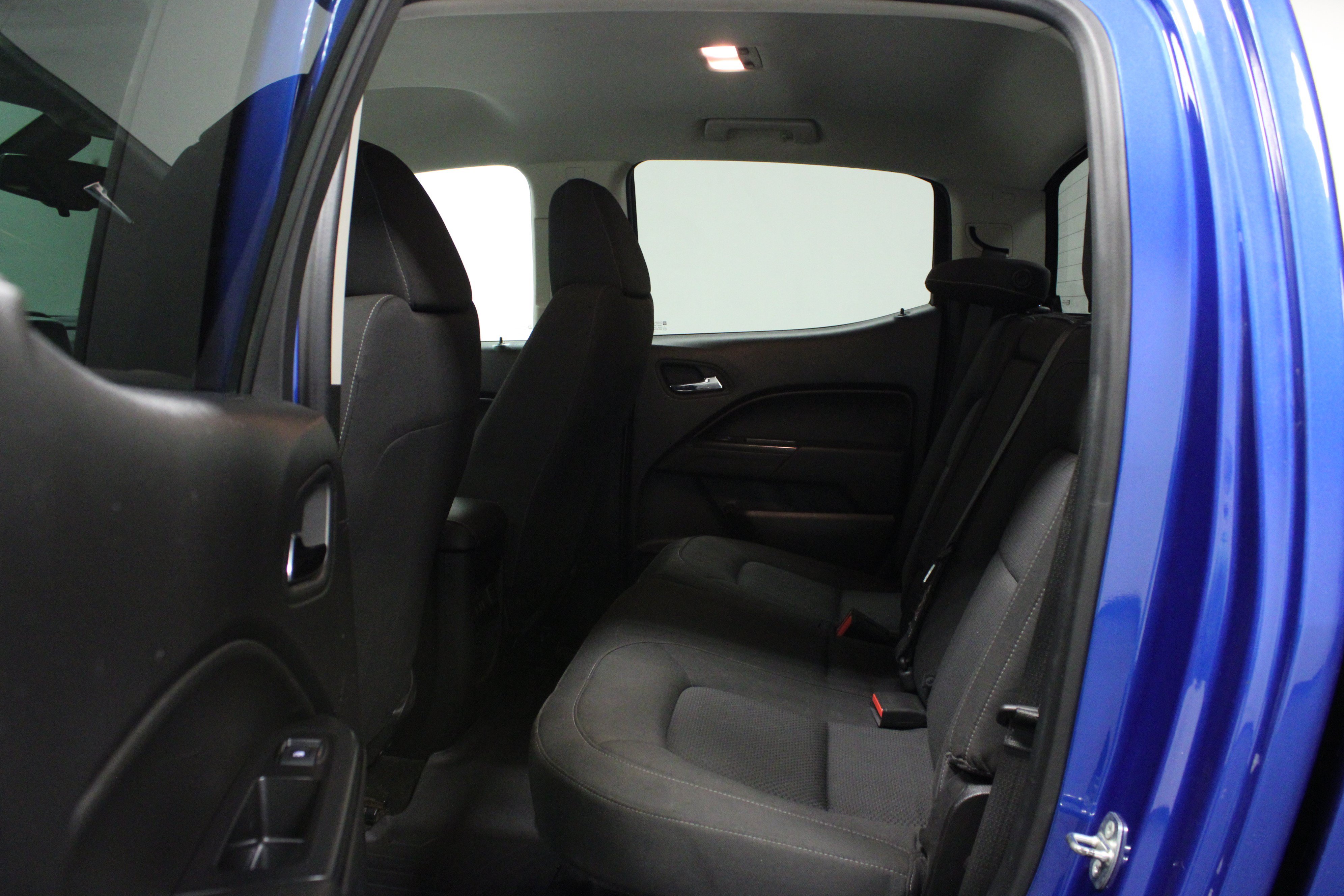 Used 2018 Chevrolet Colorado LT w/ LT Convenience Package AWD/4WD image 13