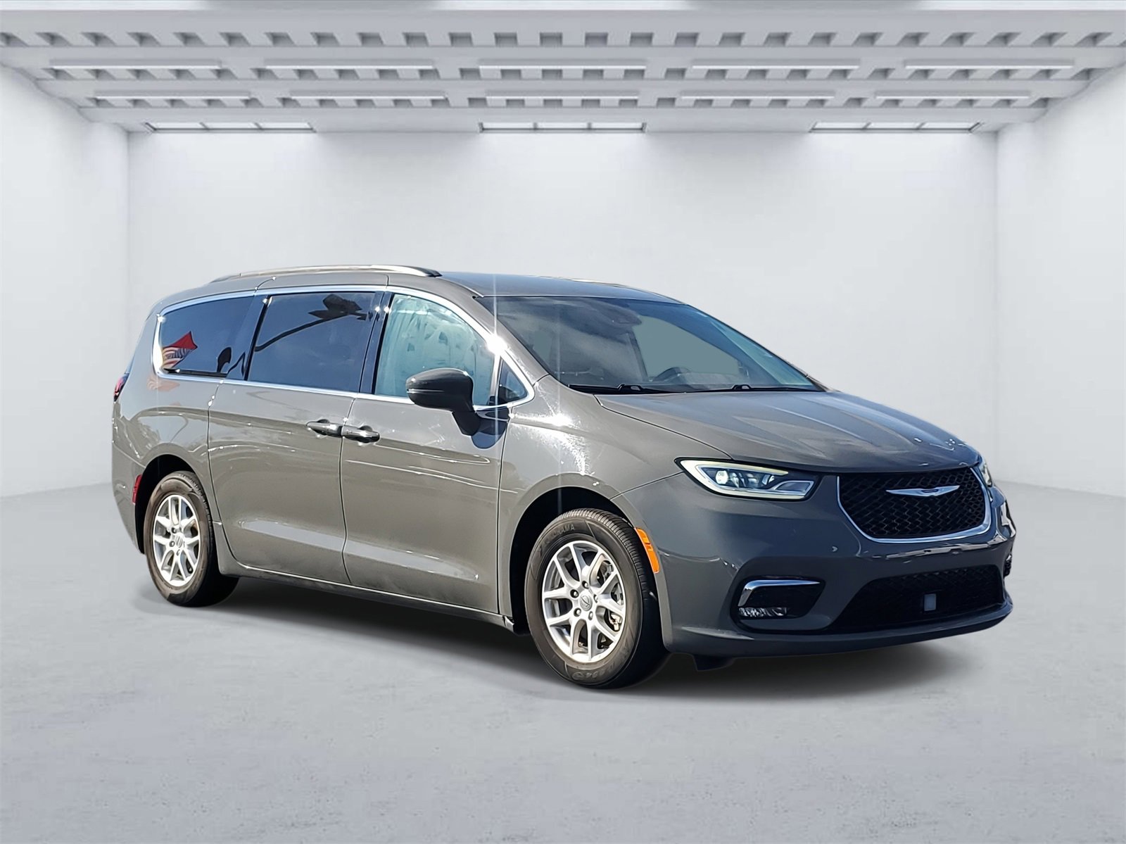Used 2022 Chrysler Pacifica Touring-L 360° Tour