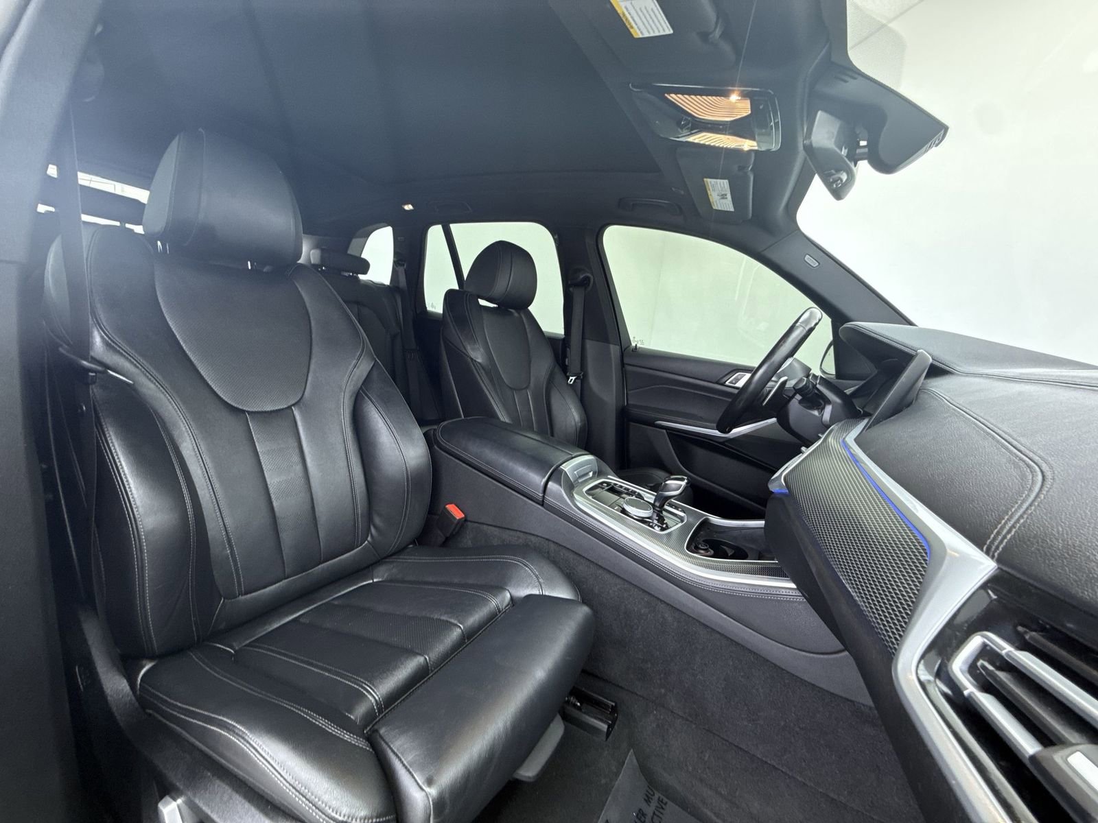 Used 2021 BMW X5 sDrive40i w/ M Sport Package image 13