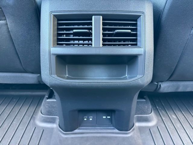 Used 2021 Volkswagen Atlas Cross Sport SEL image 17