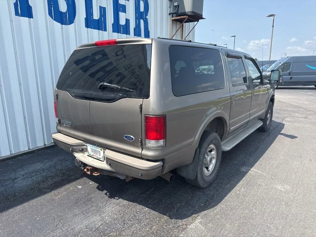 Used 2005 Ford Excursion Limited image 8