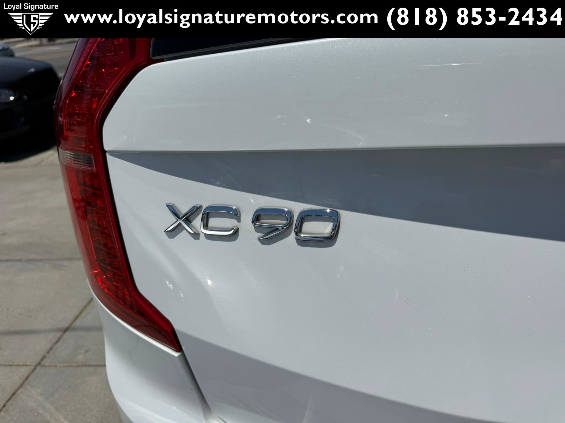 Used 2021 Volvo XC90 T8 R-Design w/ Advanced Package AWD/4WD image 8