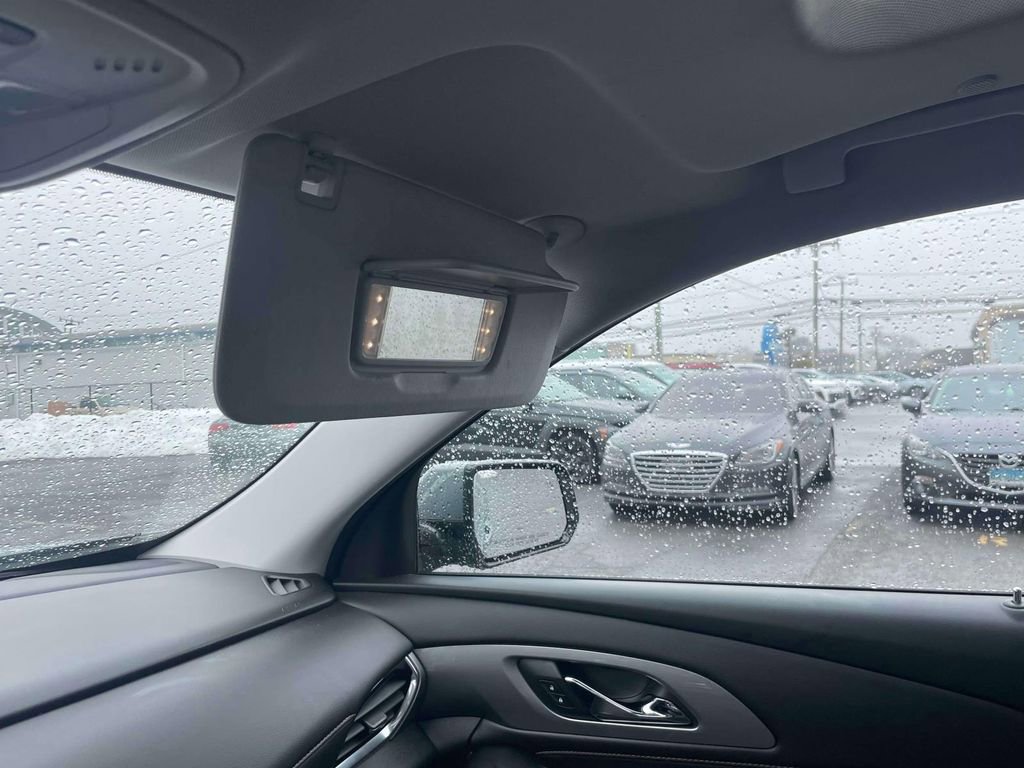 Used 2019 Chevrolet Traverse LT w/ LT Premium Package image 34