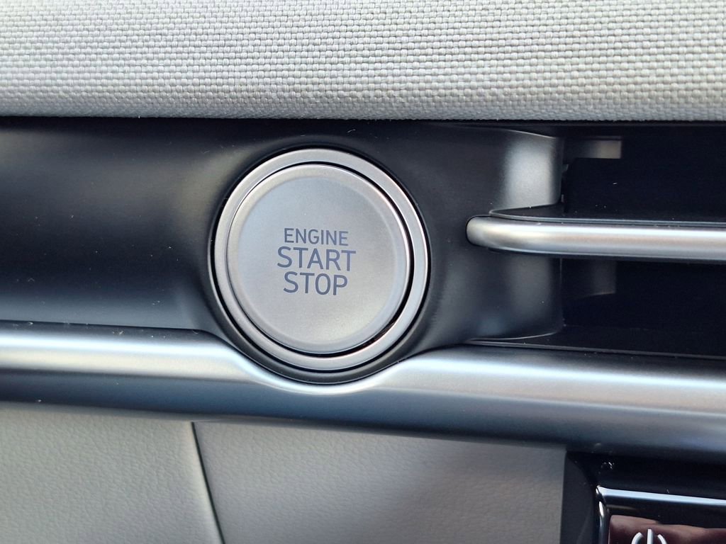 New 2026 Hyundai Tucson Limited image 23