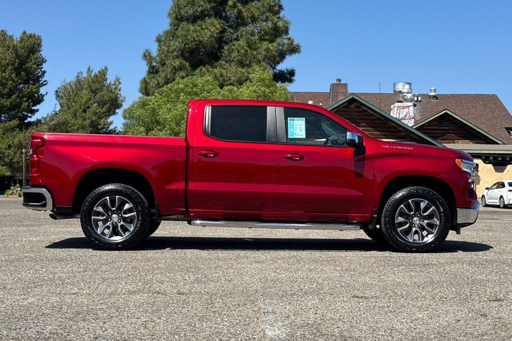 Used 2024 Chevrolet Silverado 1500 LT w/ Safety Package RWD image 3