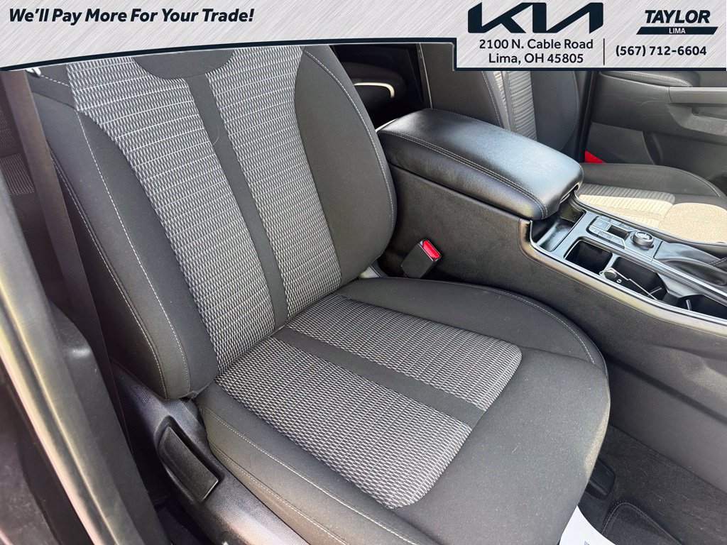 Used 2023 Kia Sorento AWD image 12