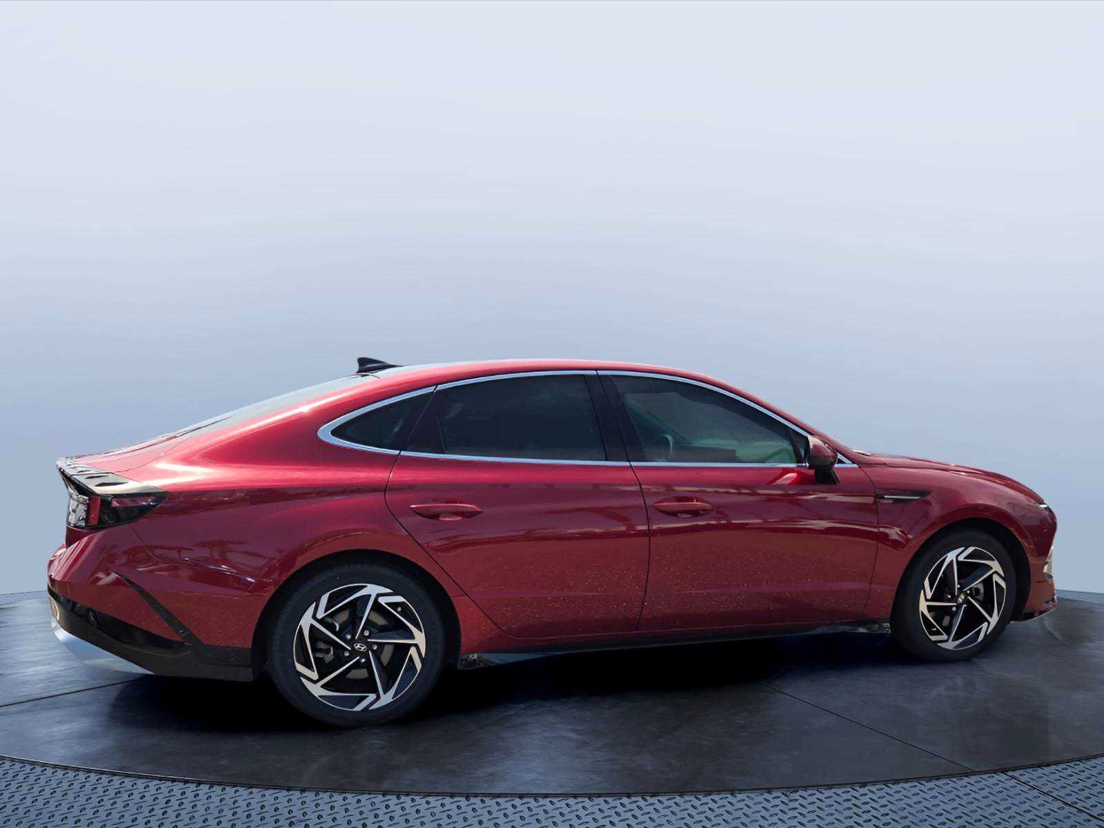 Used 2024 Hyundai Sonata SEL w/ Convenience Package FWD image 5