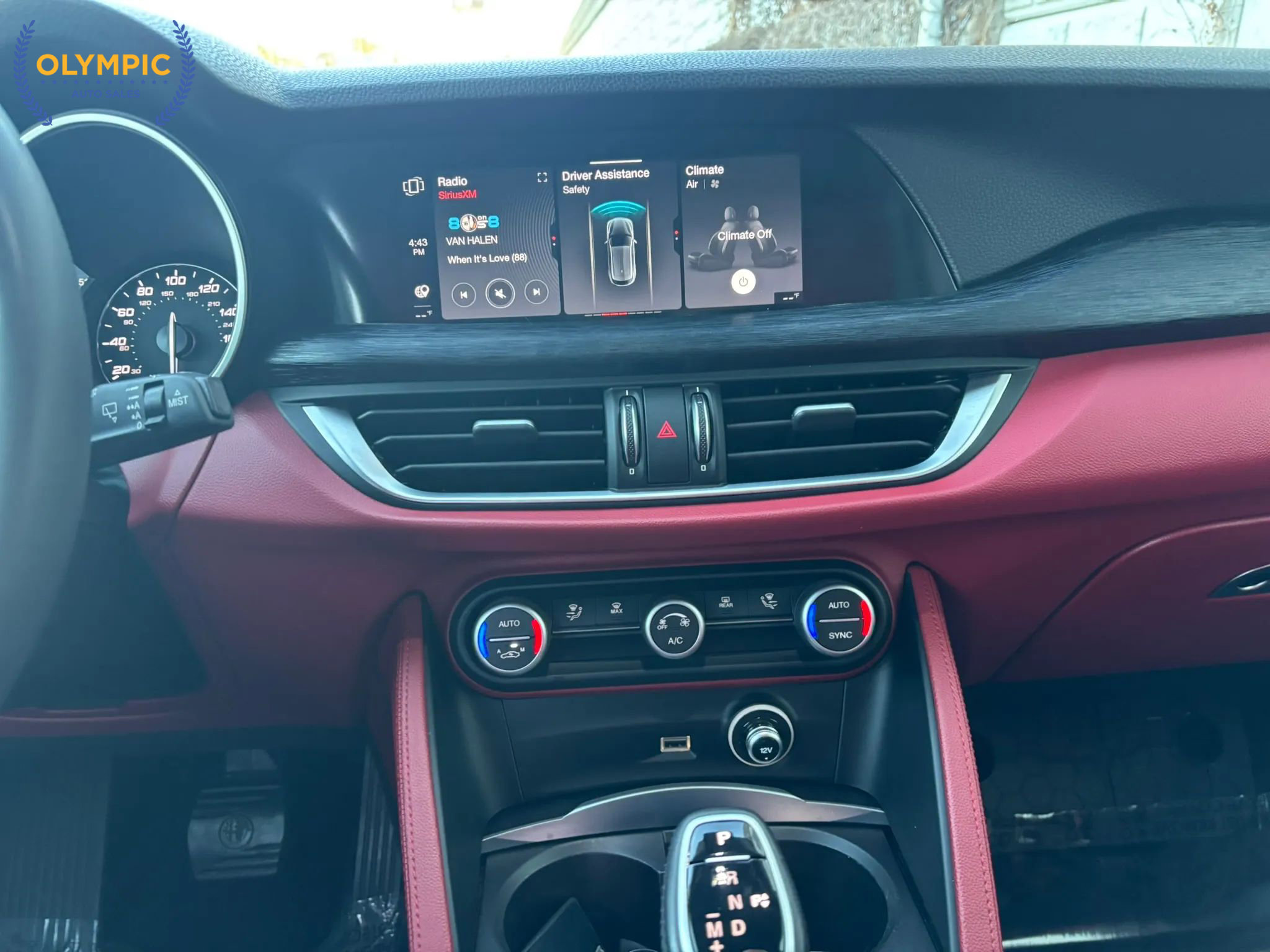 Used 2020 Alfa Romeo Stelvio w/ Nero Edizione image 27