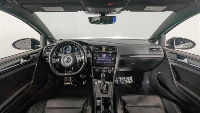 Used 2017 Volkswagen Golf R 4-Door image 24