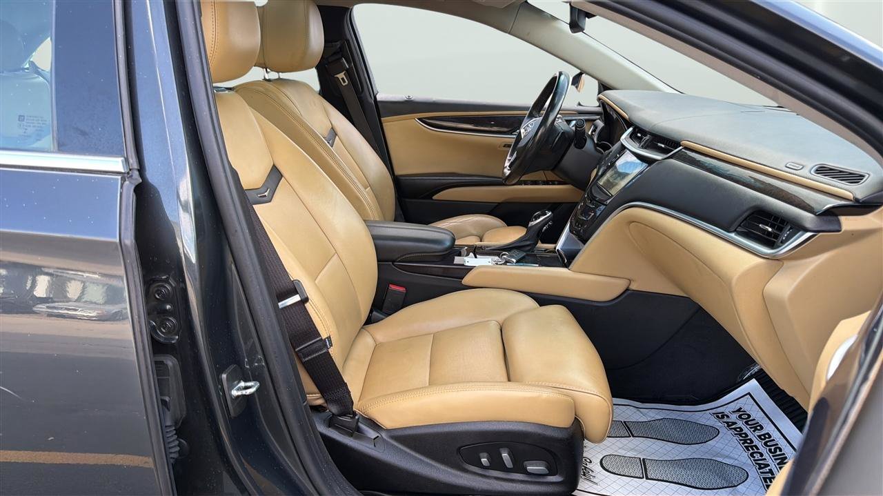 Used 2013 Cadillac XTS Premium w/ Driver Assist Package AWD/4WD image 13