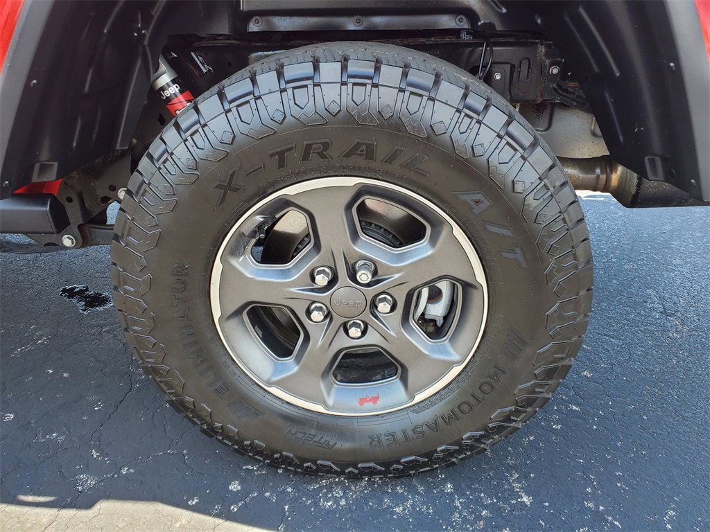 Used 2020 Jeep Gladiator Rubicon w/ Dual Top Group image 28