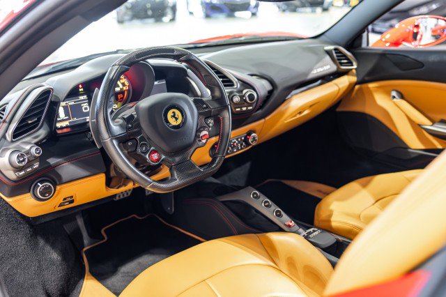 Used 2016 Ferrari 488 GTB RWD image 35
