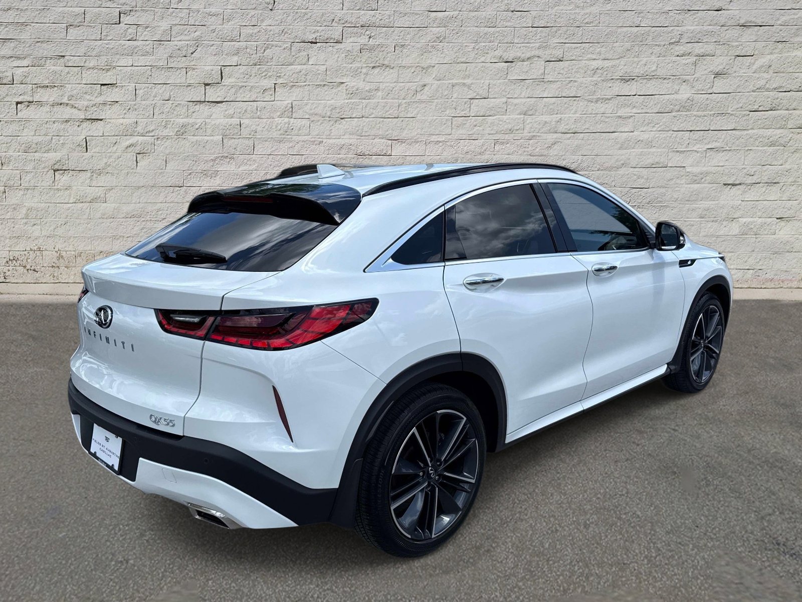Used 2024 INFINITI QX55 Essential AWD/4WD image 5