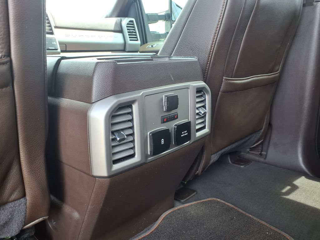 Used 2020 Ford F250 King Ranch w/ King Ranch Ultimate Package AWD/4WD image 18