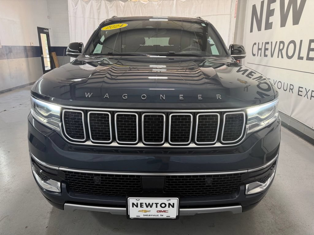 Used 2024 Jeep Wagoneer Series II AWD/4WD image 37
