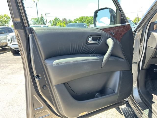 Used 2020 Nissan Armada SL w/ Premium Package AWD/4WD image 32