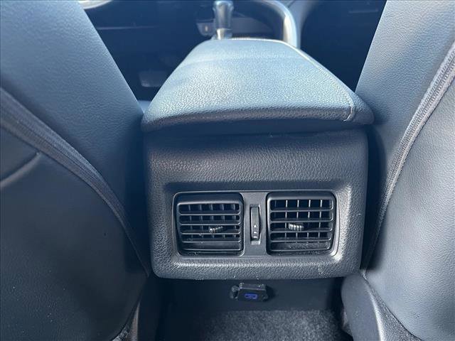 Used 2021 Toyota Camry XSE image 18