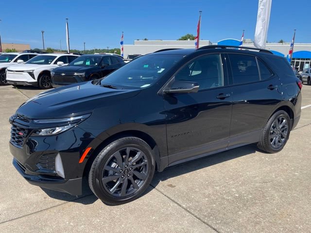 Certified 2024 Chevrolet Equinox RS w/ RS Leather Package FWD image 2