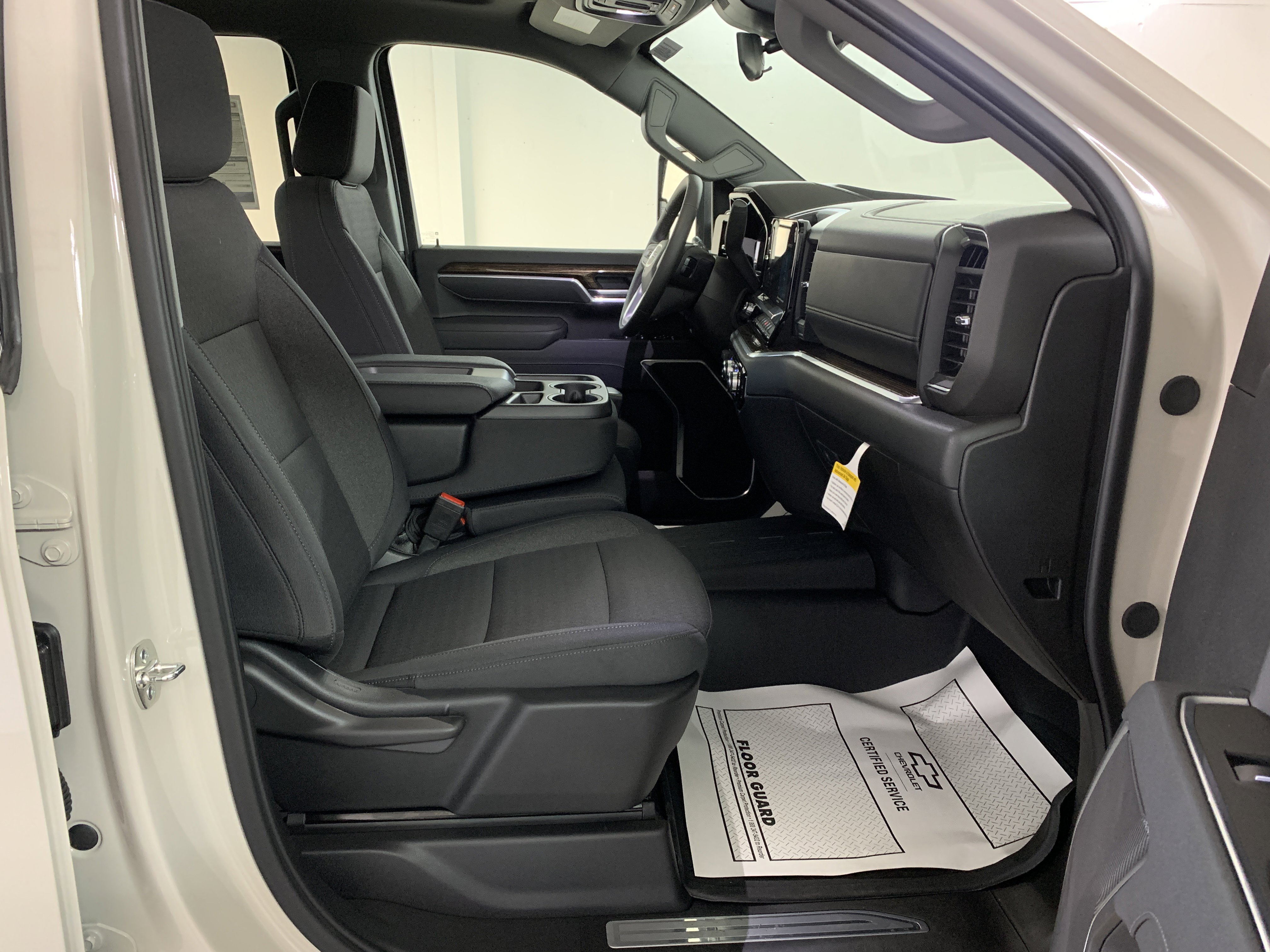 New 2026 GMC Sierra 2500 SLE image 34