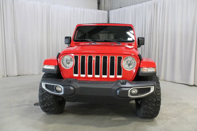 Used 2018 Jeep Wrangler Unlimited Sahara w/ Cold Weather Group AWD/4WD image 35