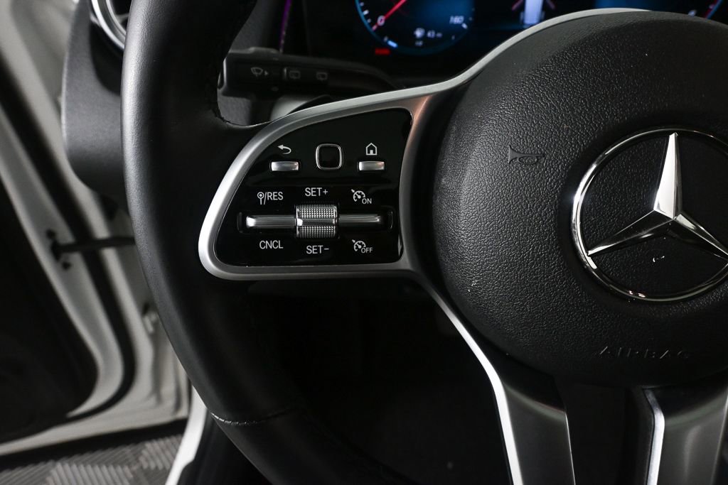 Certified 2022 Mercedes-Benz GLB 250 4MATIC image 10
