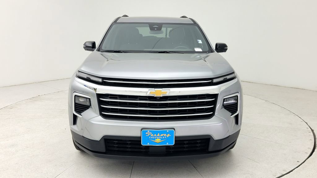 Certified 2025 Chevrolet Traverse LT w/ Driver Confidence Package image 2