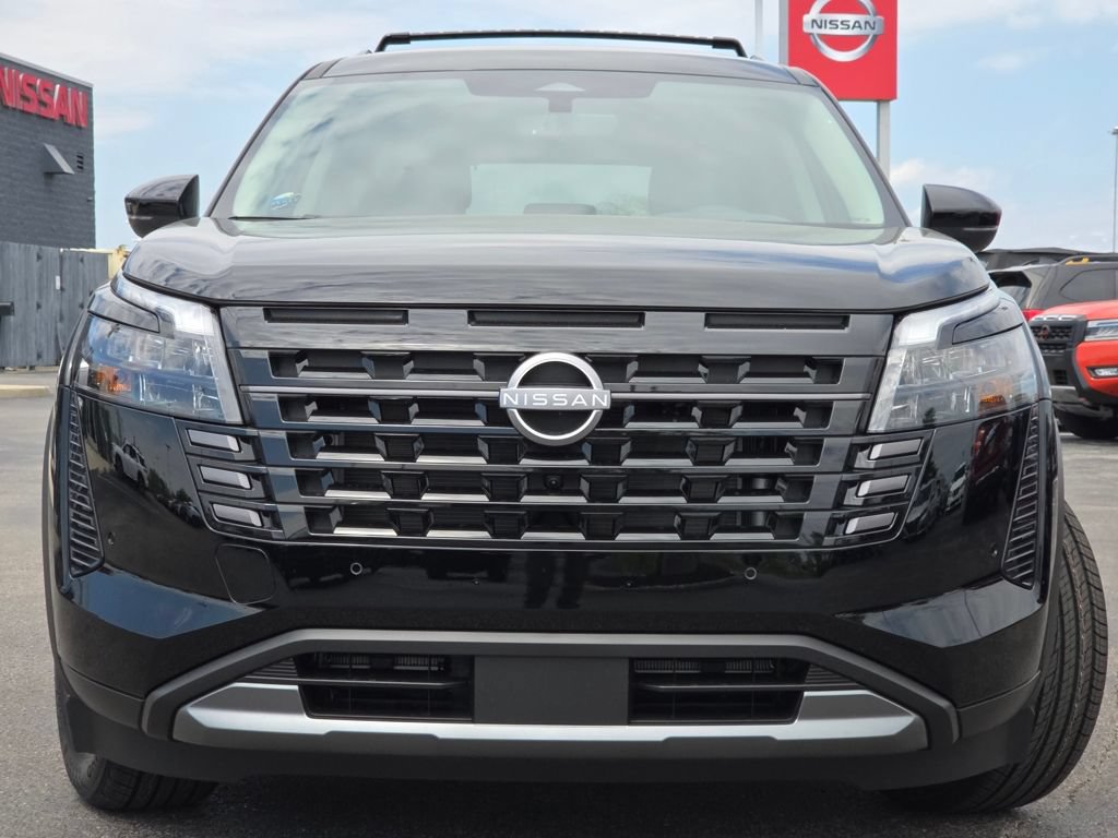 New 2026 Nissan Pathfinder SL AWD/4WD image 11