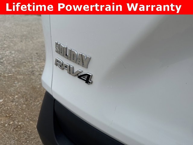 Used 2024 Toyota RAV4 LE image 12