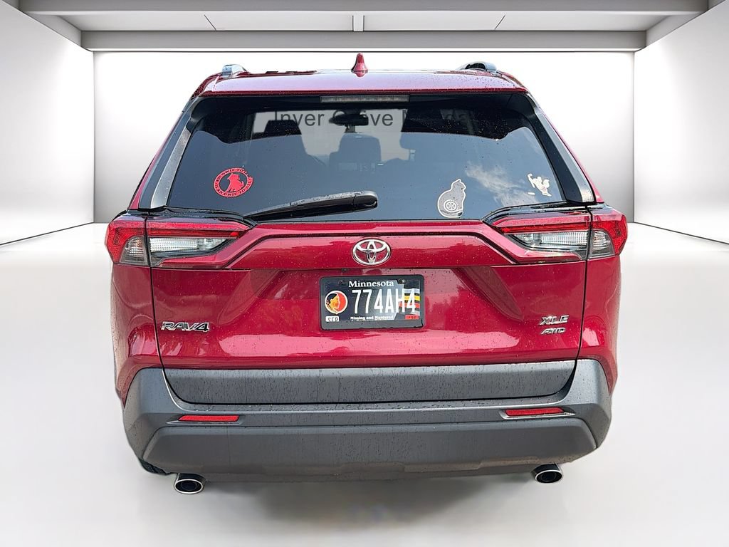 Used 2021 Toyota RAV4 XLE w/ XLE Grade Weather Package AWD/4WD image 6