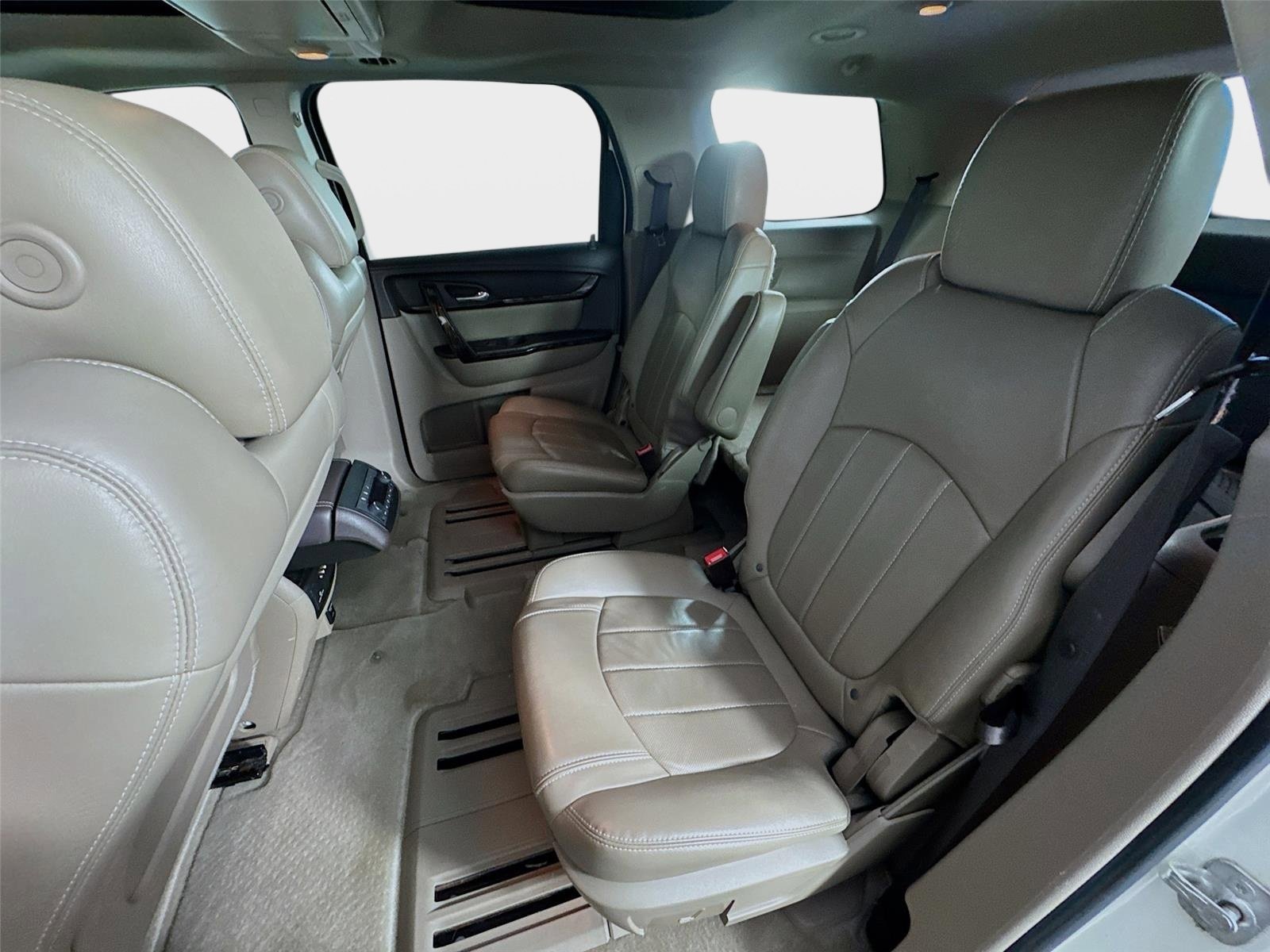 Used 2015 GMC Acadia Denali AWD/4WD image 24