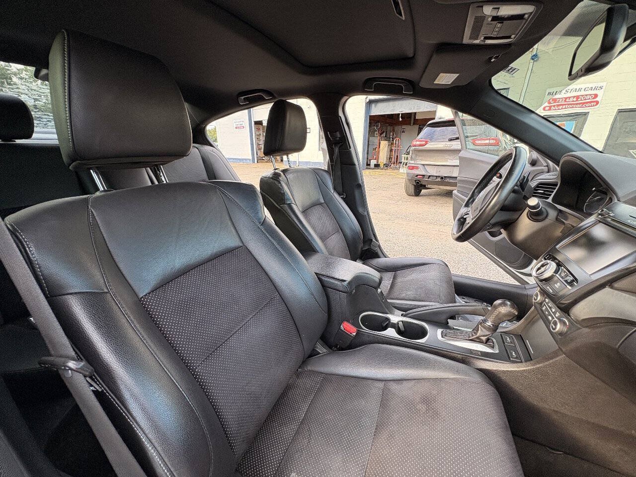 Used 2016 Acura ILX w/ Technology & A-SPEC Package FWD image 22