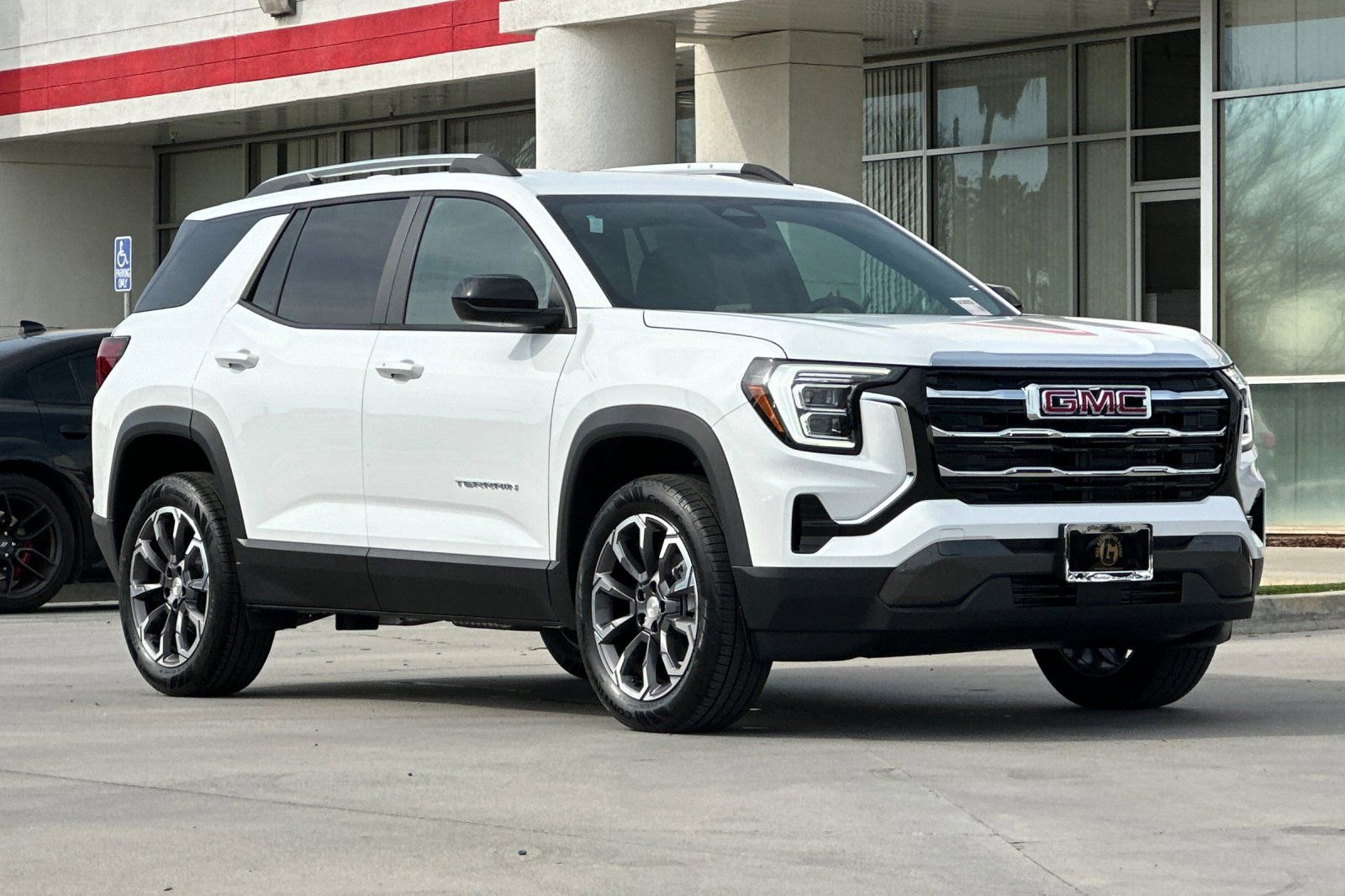 New 2026 GMC Terrain Elevation w/ Elevation Premium Package image 9