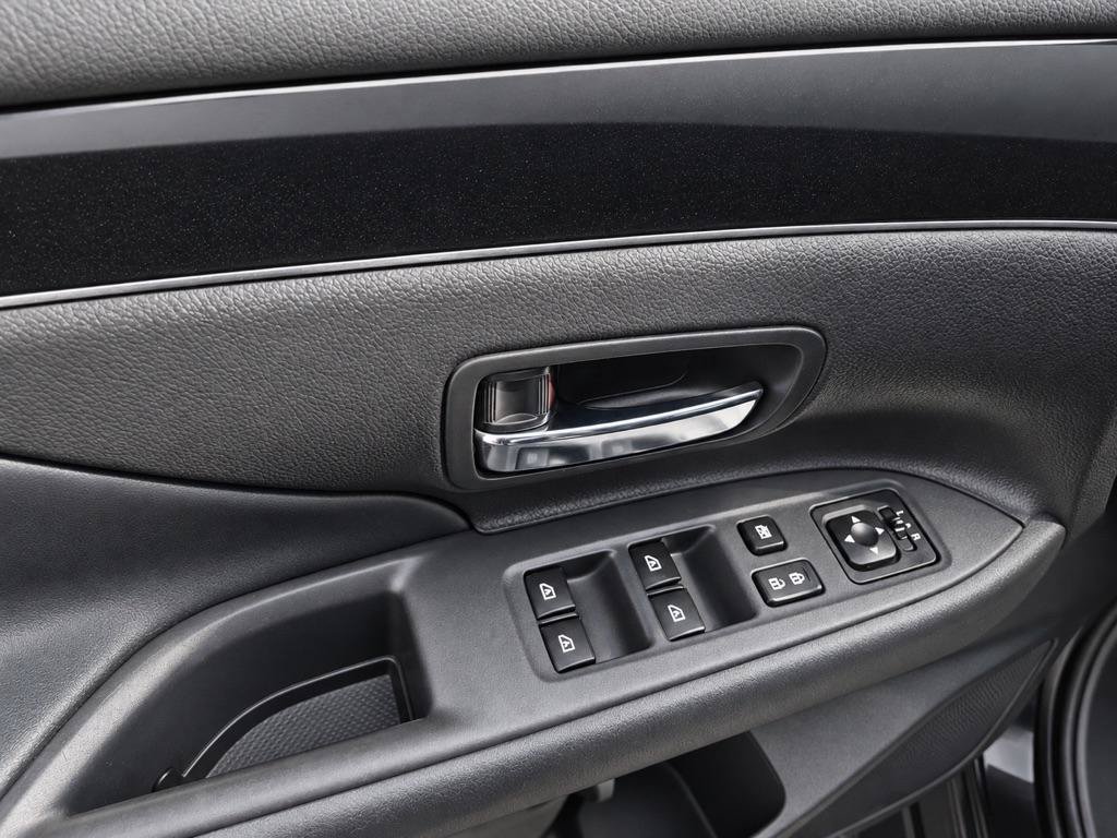 Used 2019 Mitsubishi Outlander SE AWD/4WD image 14