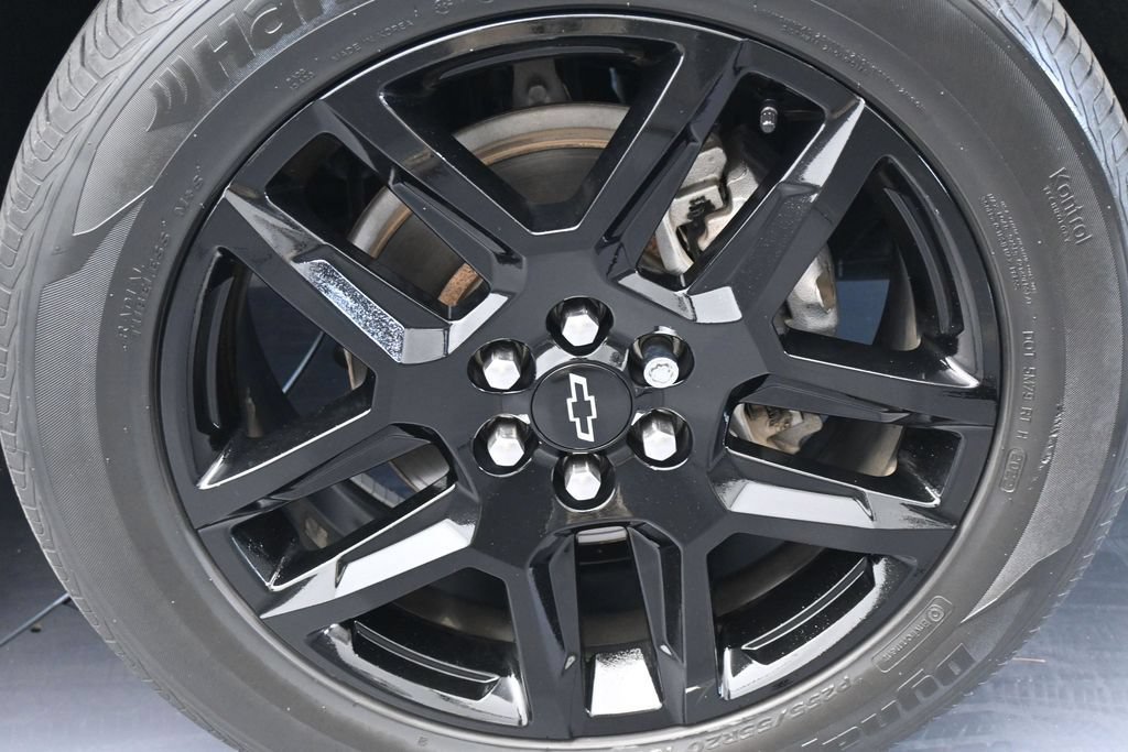 Used 2020 Chevrolet Traverse LS FWD image 41