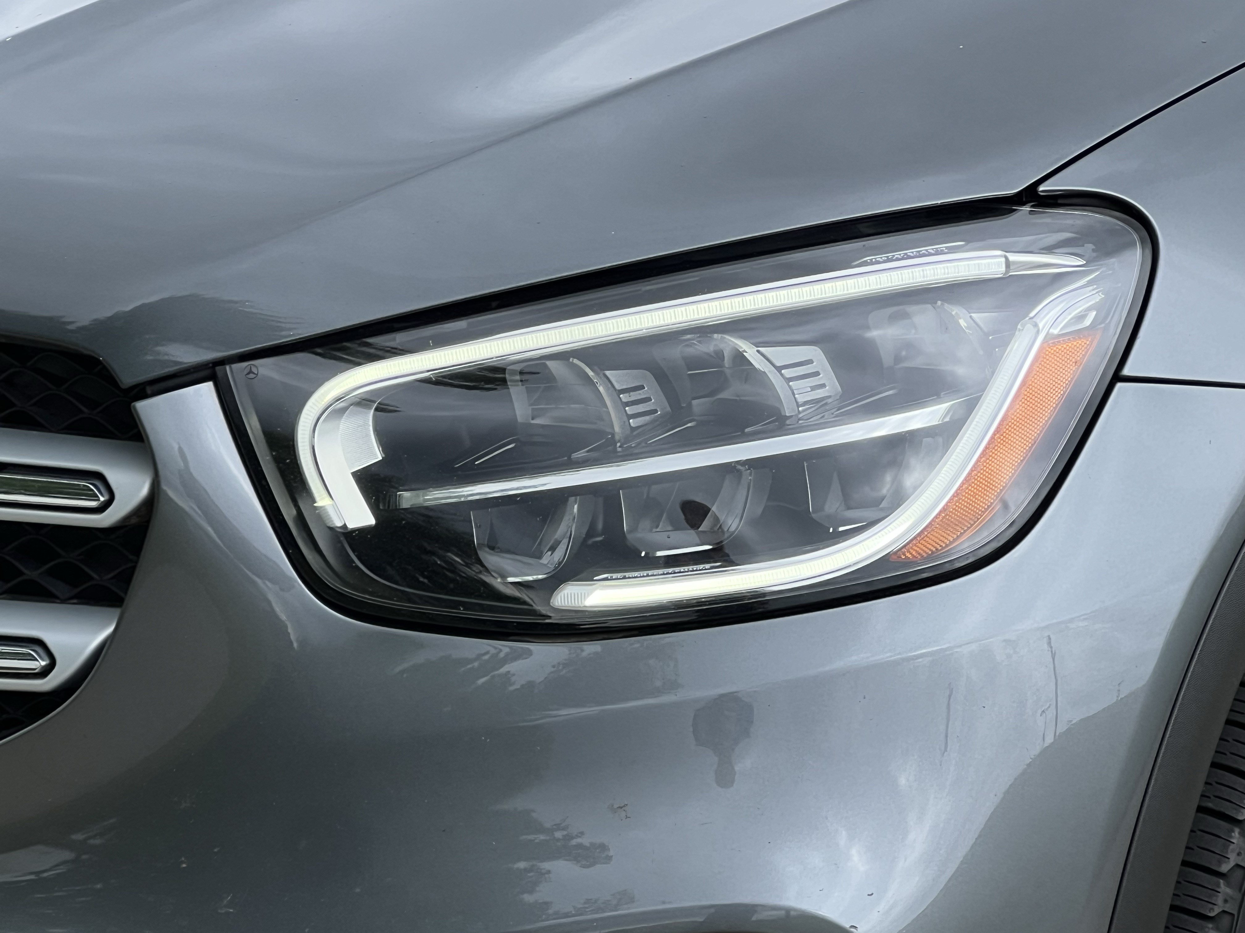 Used 2020 Mercedes-Benz GLC 300 4MATIC image 7