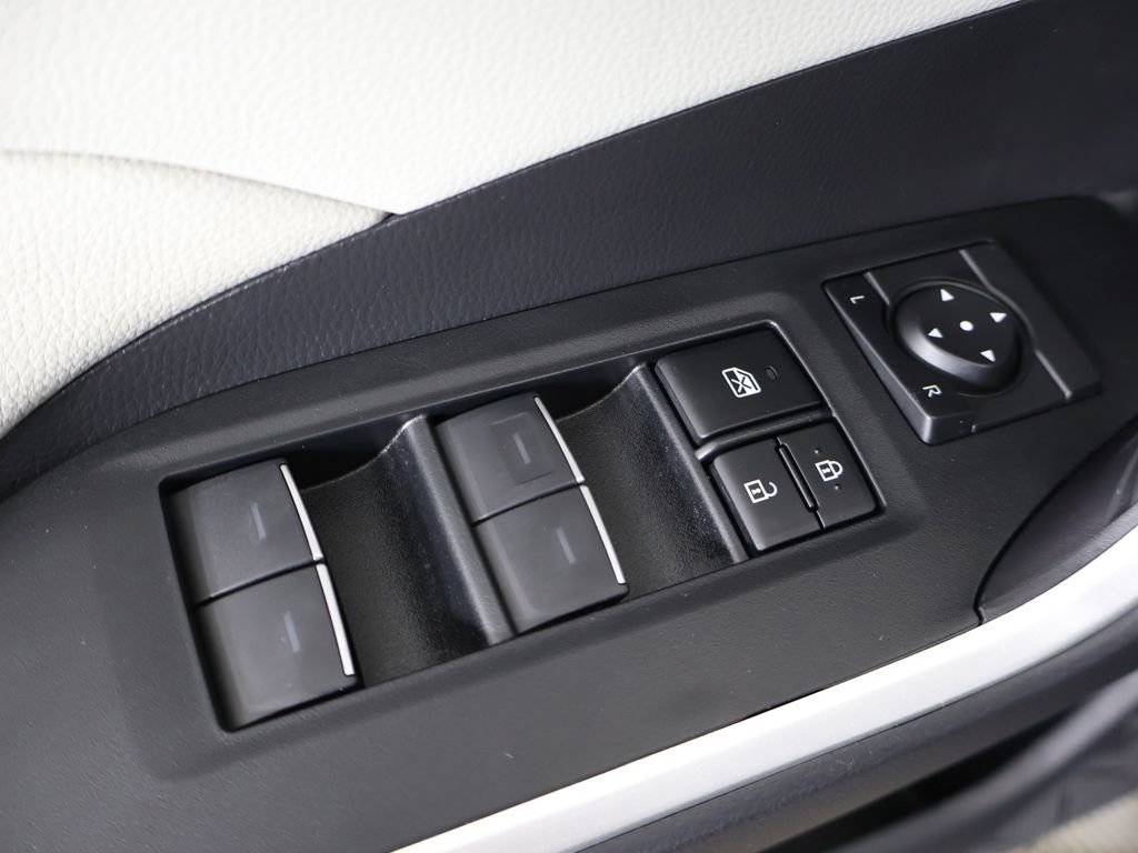 Used 2024 Toyota RAV4 XLE image 35