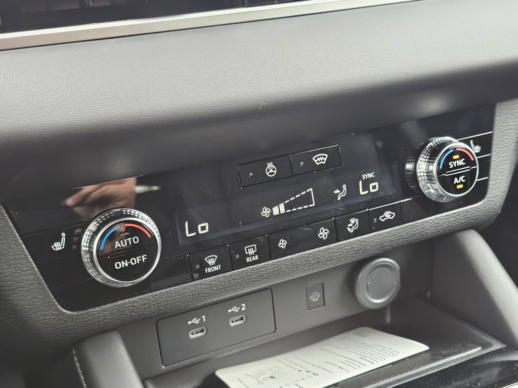 New 2026 Mitsubishi Outlander SE AWD/4WD image 24